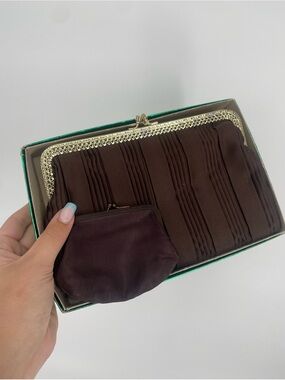 Vintage La Regale Double Chain Handle Brown Pintucked Evening Bag W Coin Purse
